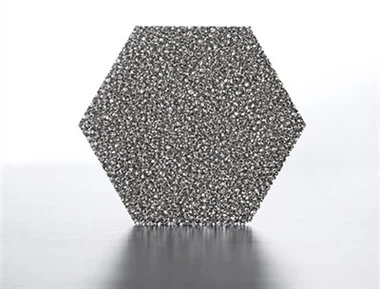 מתכת נקבובית